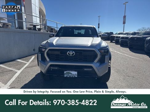 Certified 2025 Toyota Tacoma TRD Off-Road image 5