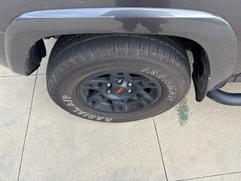 Used 2023 Toyota 4Runner SR5 RWD image 12