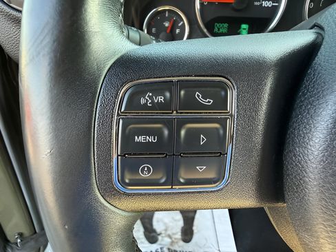 Used 2015 Jeep Wrangler Unlimited Sport w/ Quick Order Package 24S AWD/4WD image 18