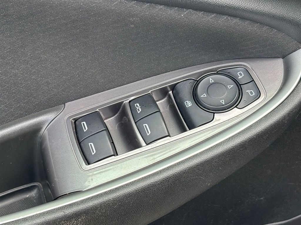 Used 2024 Chevrolet Malibu LT FWD image 13