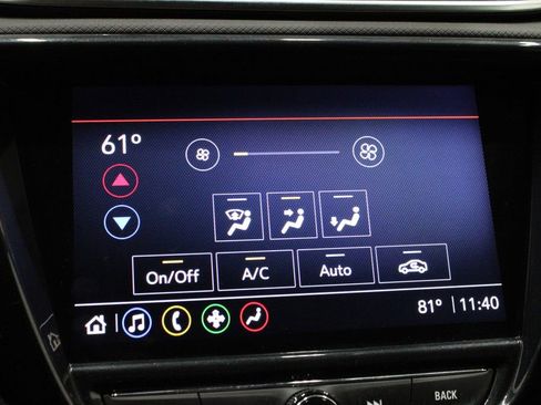 Used 2023 Chevrolet TrailBlazer LT w/ Convenience Package image 37