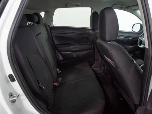 Used 2015 Mitsubishi Outlander Sport ES AWD/4WD image 17