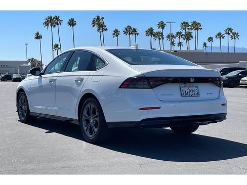Certified 2025 Honda Accord EX-L image 3