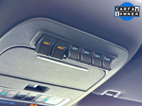 Used 2025 Ford F250 Platinum image 33