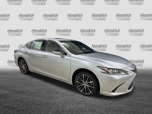 New 2025 Lexus ES 350 w/ Premium Package image 2
