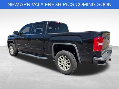 Used 2018 GMC Sierra 1500 SLE w/ SLE Value Package image 4