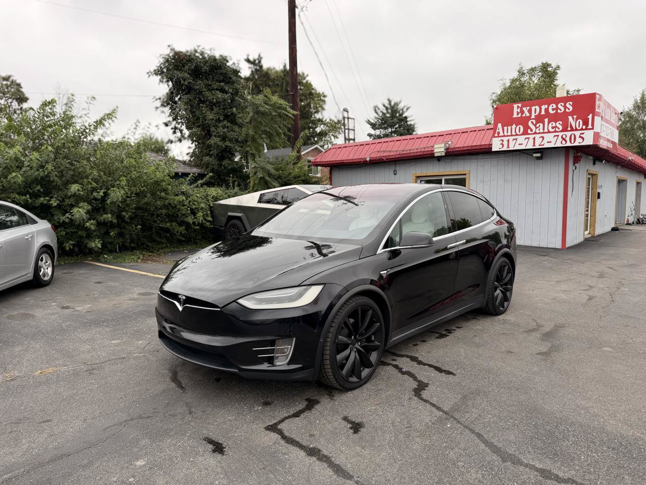 Used 2017 Tesla Model X 75D AWD/4WD image 18