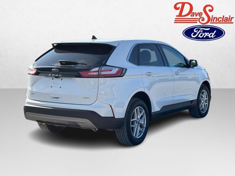 Used 2024 Ford Edge SEL w/ Convenience Package AWD/4WD image 7