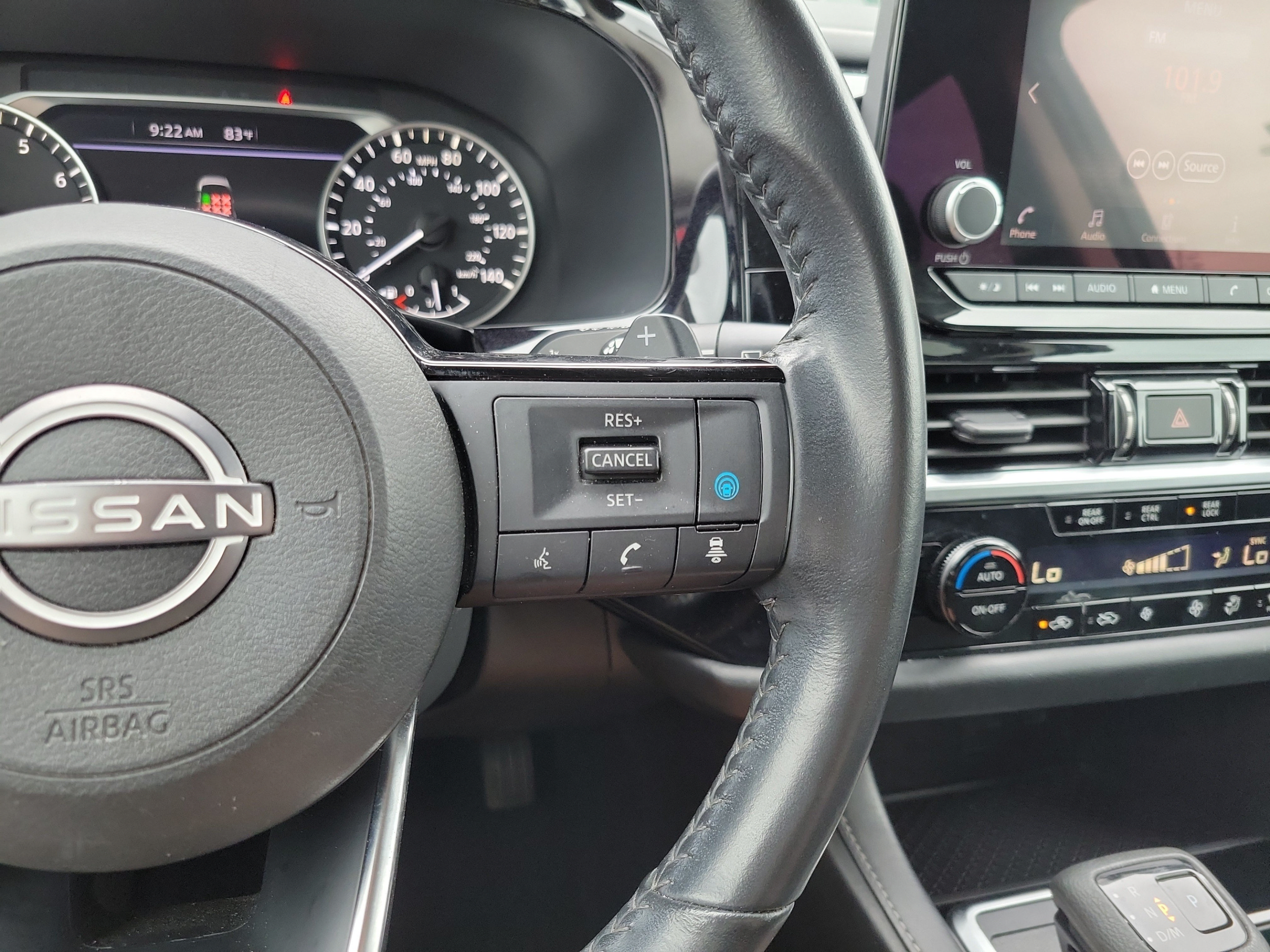 Used 2023 Nissan Pathfinder SV AWD/4WD image 15