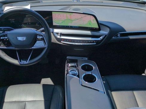 Certified 2024 Cadillac Lyriq Sport AWD/4WD image 17