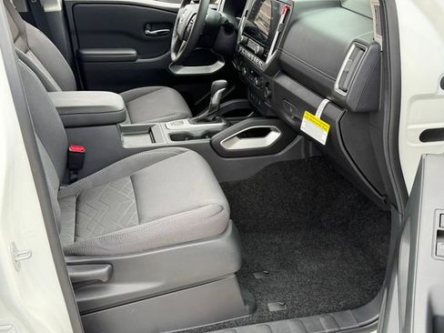 New 2026 Nissan Frontier SV w/ SV Convenience Package AWD/4WD image 24