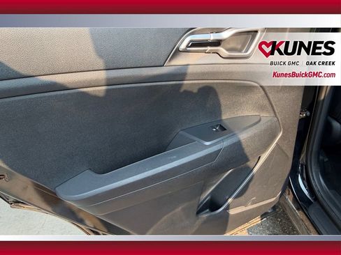 Used 2026 Kia Sportage LX FWD image 29