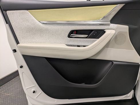 Certified 2024 MAZDA CX-90 3.3 Turbo S w/ Premium Plus image 8