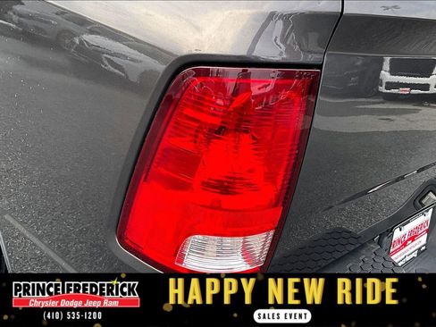 Used 2015 RAM 1500 Express image 23