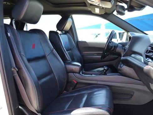 Used 2024 Dodge Durango GT RWD image 10