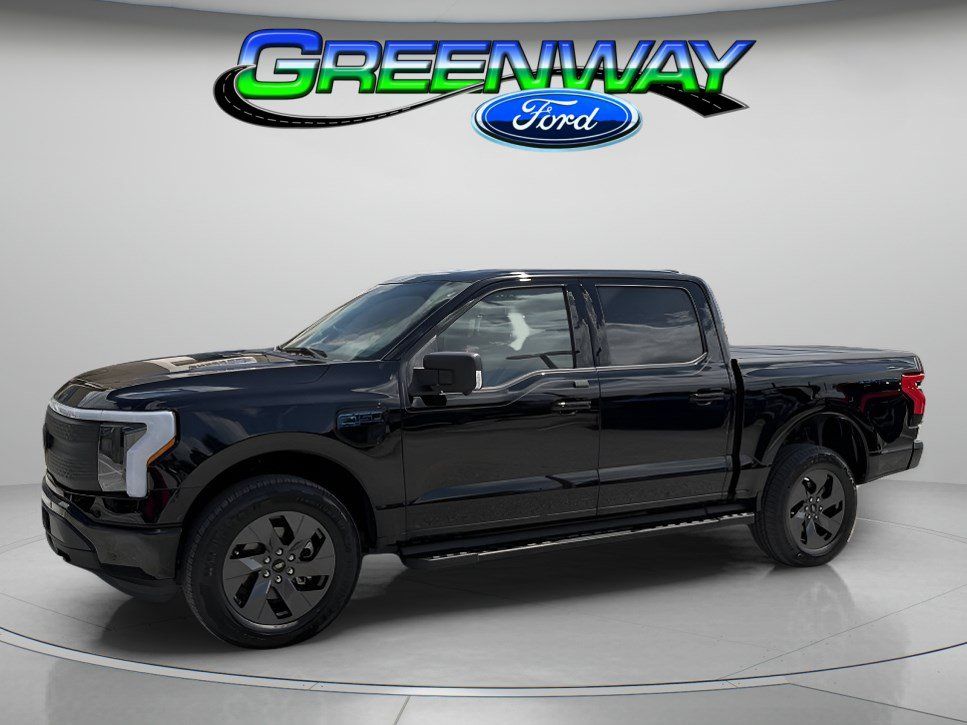 Used 2025 Ford F150 Lightning Flash AWD/4WD image 1
