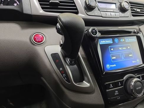 Used 2014 Honda Odyssey EX-L image 23