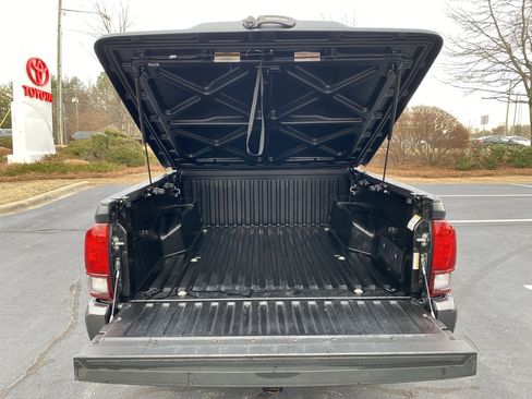 Certified 2023 Toyota Tacoma SR5 w/ Technology Package image 21