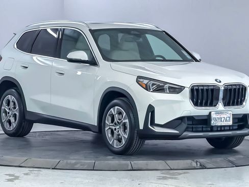Used 2023 BMW X1 xDrive28i w/ Convenience Package AWD/4WD image 9