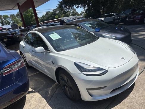 Used 2020 Tesla Model 3 Long Range AWD/4WD image 4