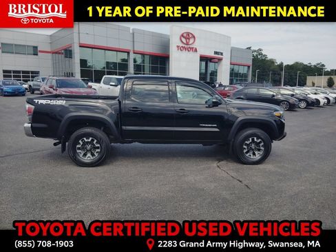 Certified 2023 Toyota Tacoma TRD Off-Road AWD/4WD image 8
