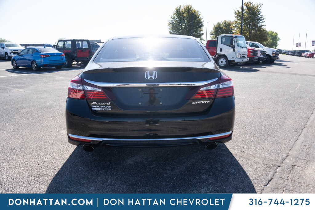 Used 2016 Honda Accord Sport image 25