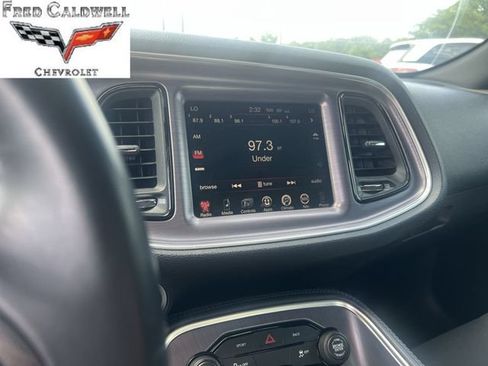 Used 2015 Dodge Challenger SXT w/ Super Sport Group (SS/T) RWD image 19