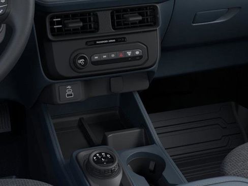 New 2026 Ford Maverick XL image 16