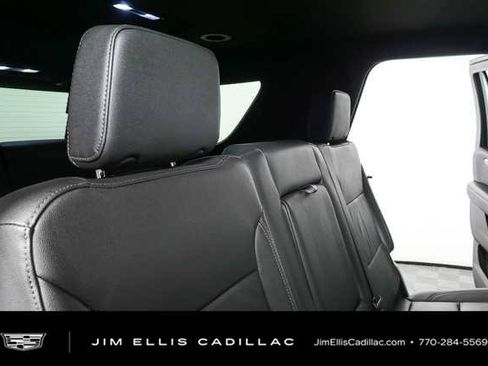 Used 2025 Chevrolet Tahoe LT AWD/4WD image 20