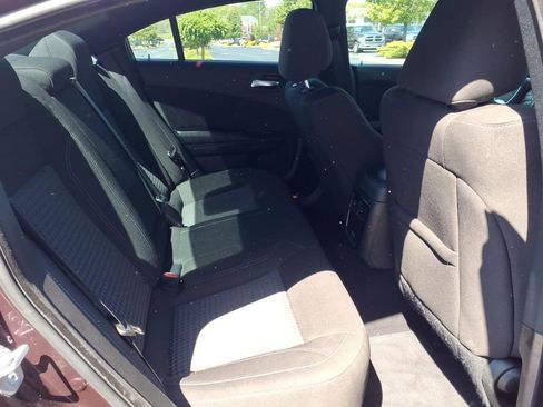 Used 2022 Dodge Charger SXT w/ Blacktop Package AWD/4WD image 26