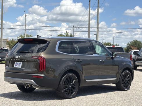 Used 2022 Kia Telluride SX FWD image 4