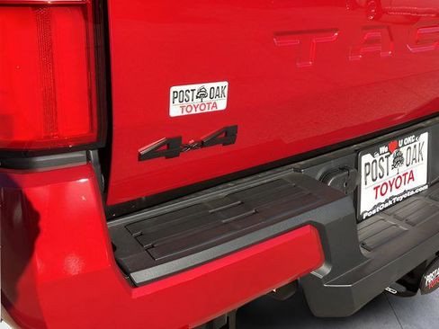 New 2026 Toyota Tacoma TRD Off-Road AWD/4WD image 20