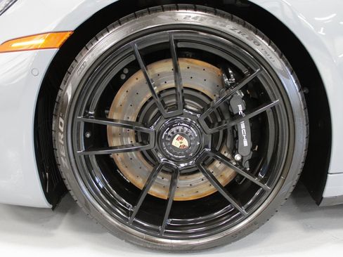 Certified 2024 Porsche 911 Carrera 4 GTS image 11