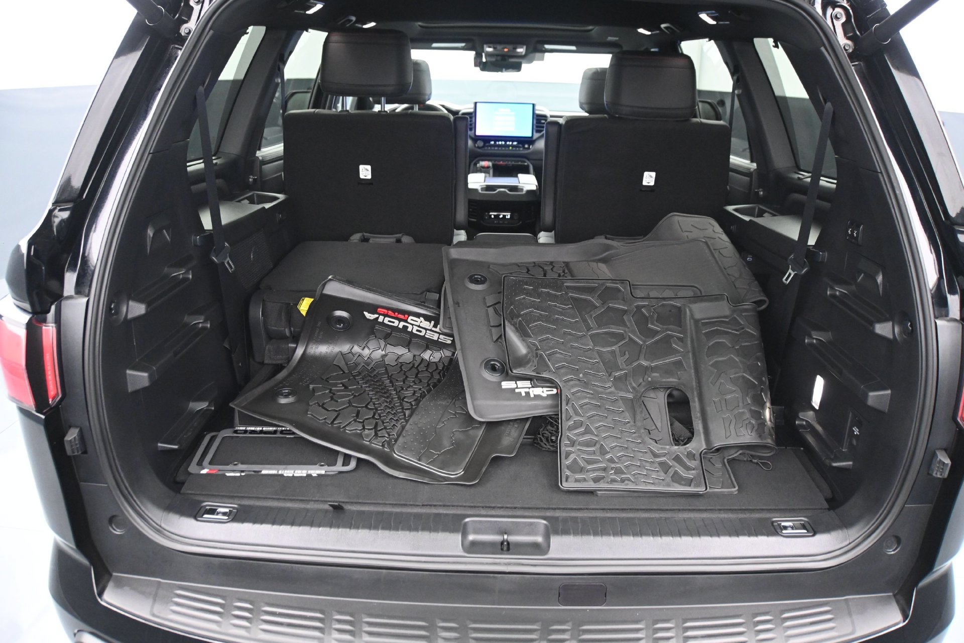 Used 2025 Toyota Sequoia TRD Pro AWD/4WD image 15