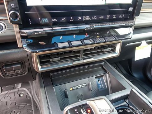 New 2025 GMC Hummer EV 3X image 23