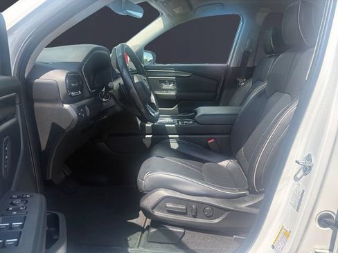 Used 2023 Honda Pilot Elite image 9