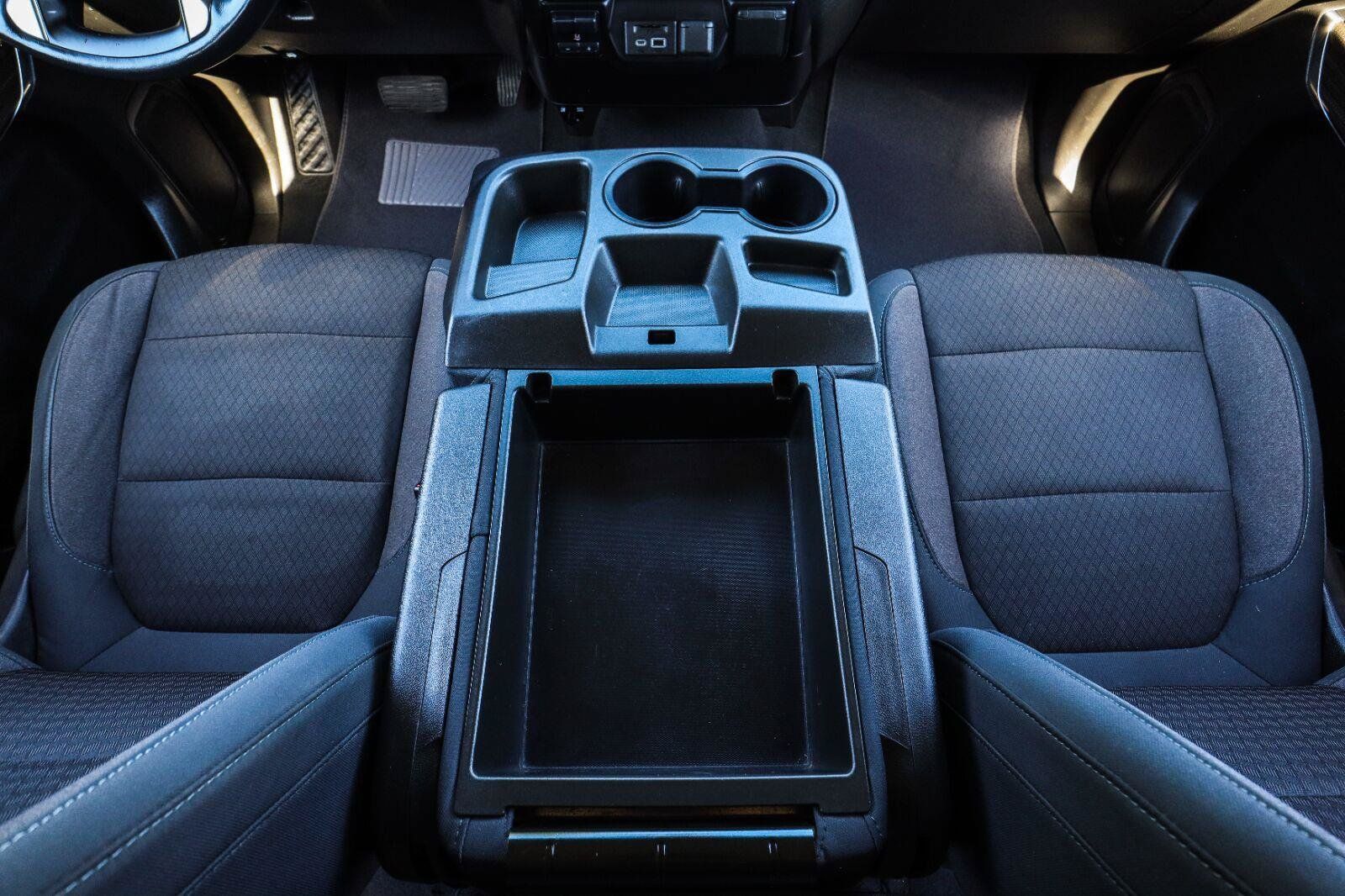 Used 2019 Chevrolet Silverado 1500 LT w/ All-Star Edition AWD/4WD image 27