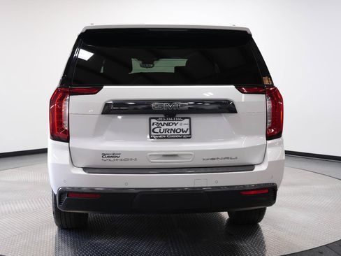 Used 2024 GMC Yukon XL Denali Ultimate AWD/4WD image 7