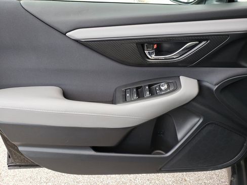 Used 2024 Subaru Outback Premium image 9