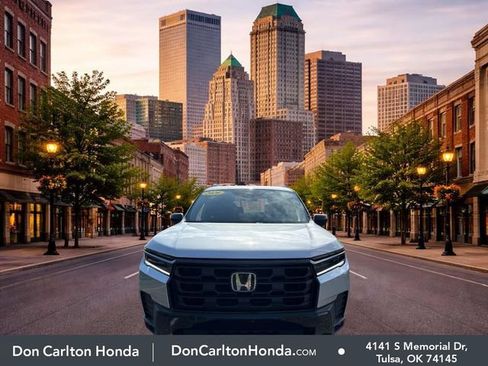 Used 2026 Honda Pilot Sport image 2