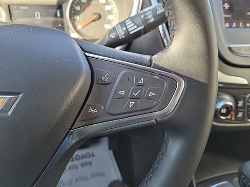 Used 2024 Chevrolet Equinox LT image 27