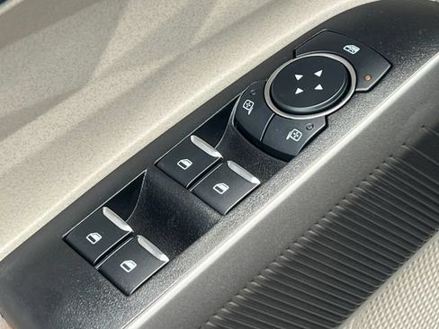 New 2026 Ford Maverick Lariat AWD/4WD image 17