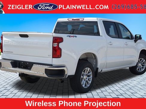Used 2023 Chevrolet Silverado 1500 LT AWD/4WD image 5