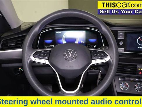 Used 2022 Volkswagen Jetta S image 11
