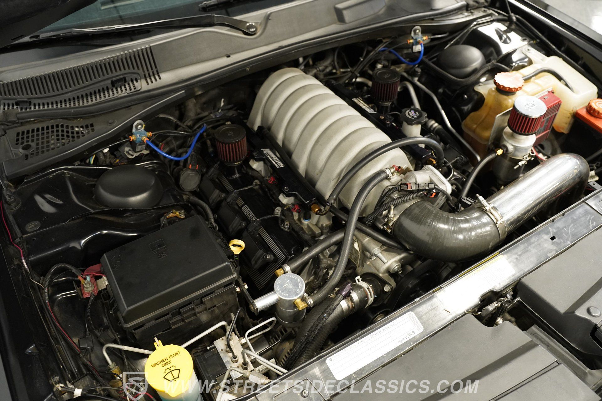 Used 2010 Dodge Challenger SRT8 w/ SRT Option Group II RWD image 40