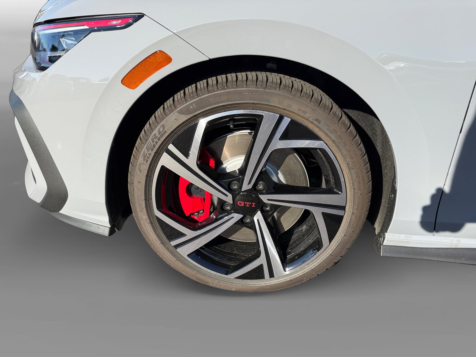 New 2026 Volkswagen GTI SE FWD image 9