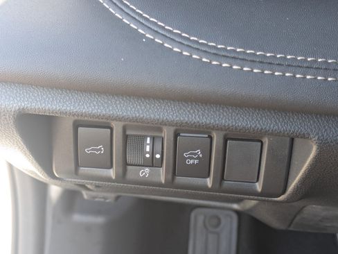 Used 2023 Subaru Outback Limited XT image 31