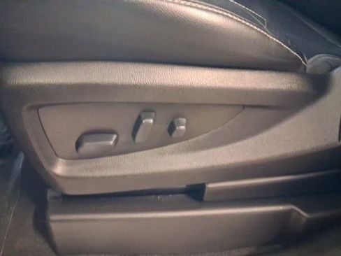 Used 2019 Chevrolet Tahoe LT image 22