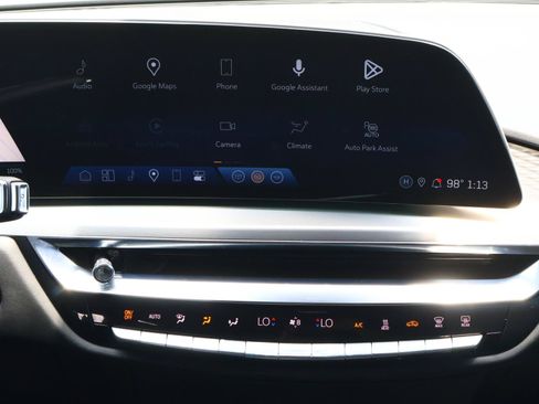 Certified 2024 Cadillac Lyriq Luxury RWD image 15