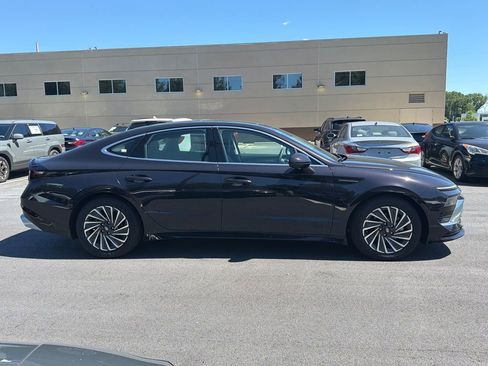 New 2026 Hyundai Sonata Limited FWD image 7